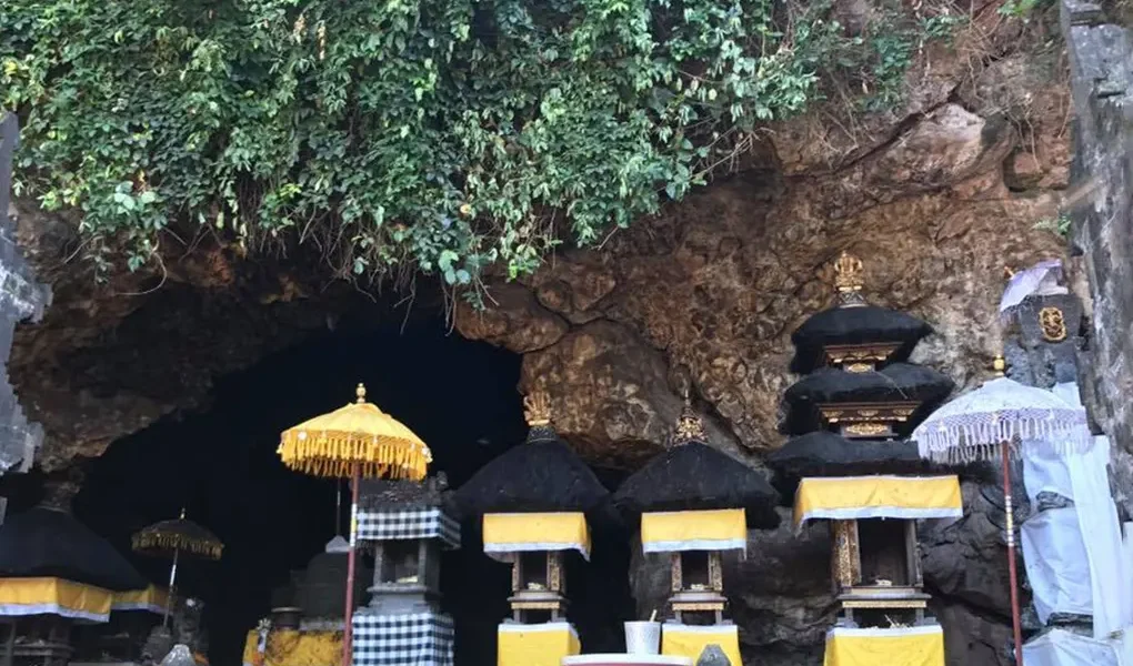 bat cave temple