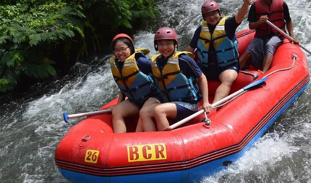 telaga waja bali rafting