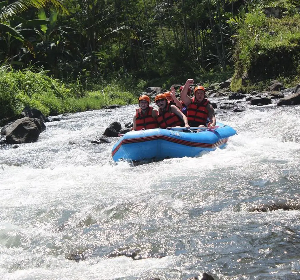 telaga waja bali rafting